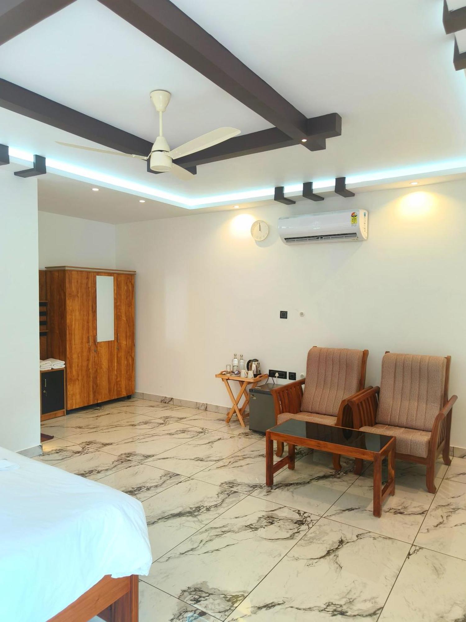 Wavealokam Beach Retreat バルカラ エクステリア 写真