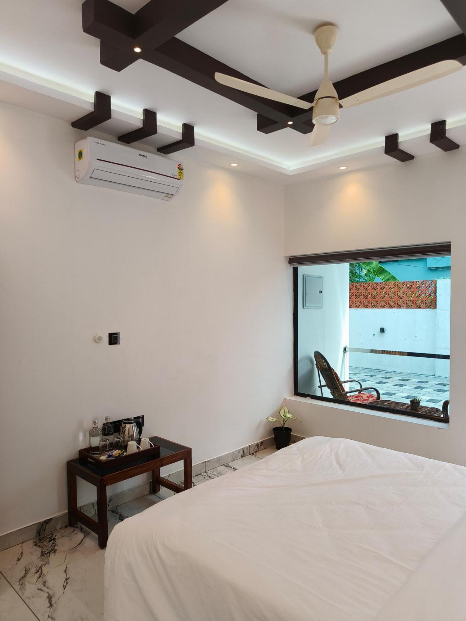 Wavealokam Beach Retreat バルカラ エクステリア 写真